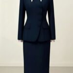 بدلة 3 قطع بليزر4 زراير . جيب . شميز