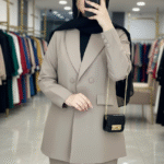 بدلة بليزر وبنطلون